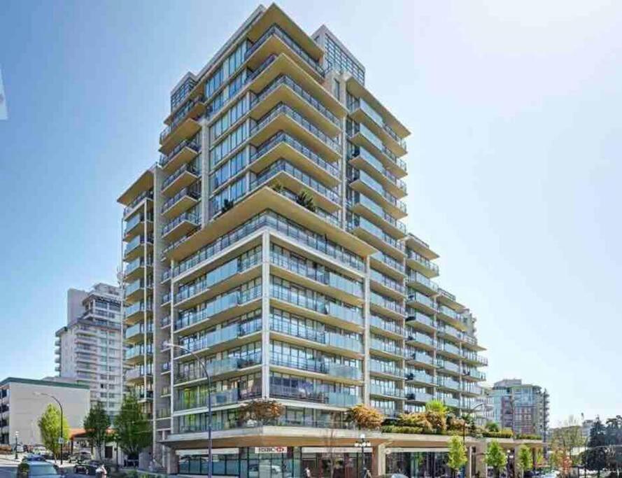 Victoria'S Best Location 2 Bedroom Luxe Condo 外观 照片